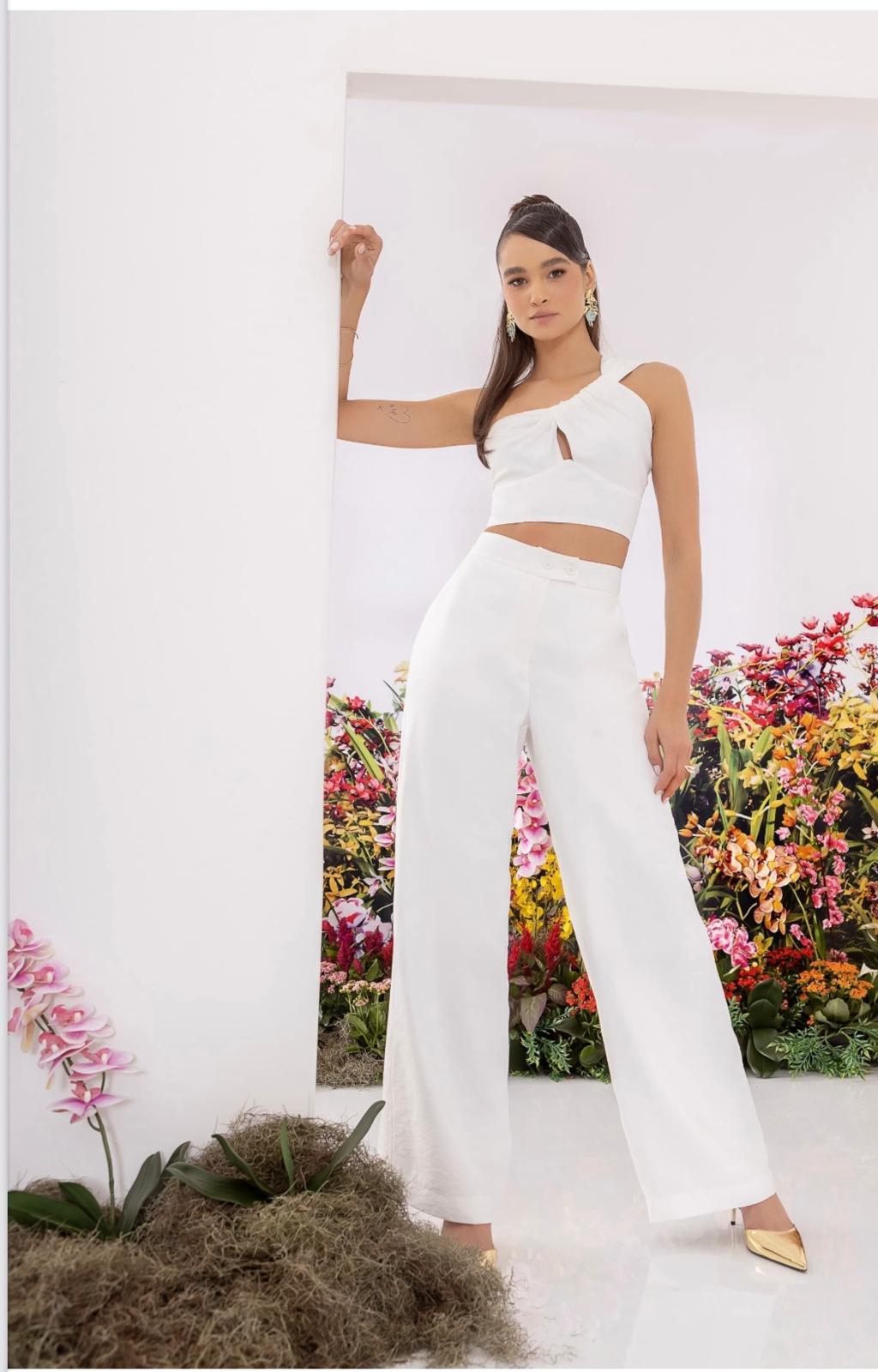 PANTS SET WITH NONE SLEEVE TOP